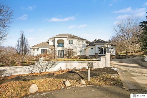 22106 Quail Cir, Elkhorn, NE, 68022-1705 | Card Image