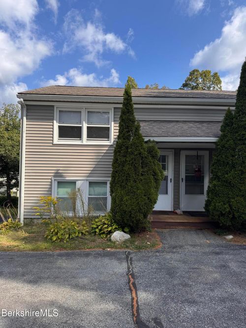 91 Wilshire Dr, Cheshire, MA, 01225-9797 | Card Image