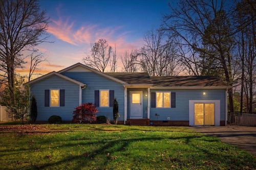 13 Kingston Ct, STUARTS DRAFT, VA, 24477-2519 | Card Image