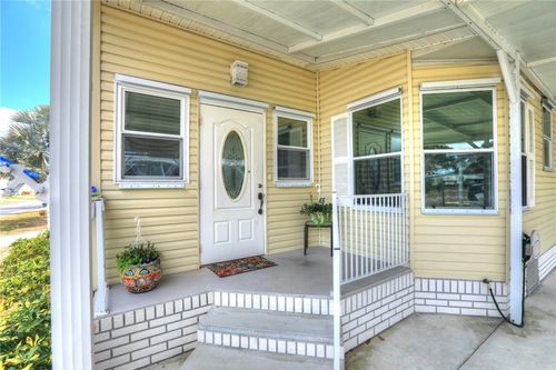 5439 Bannock St, Micco, FL, 32976-7787 | Card Image