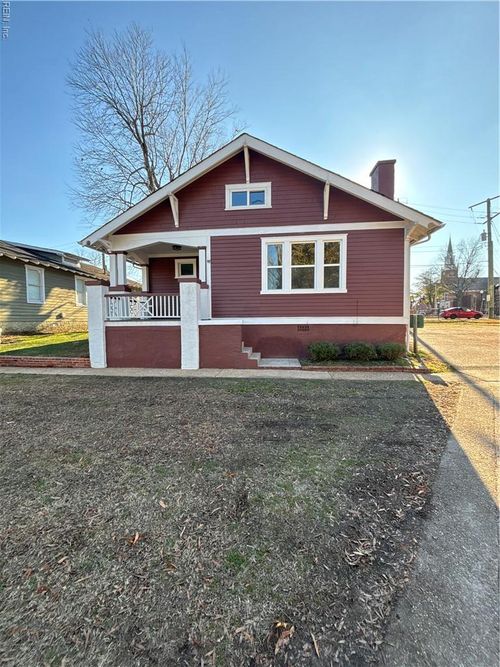 7 College Ct, Suffolk, VA, 23434-4409 | Card Image