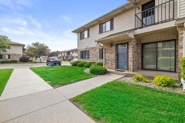 B - 4008 81st Street, Condo with 2 bedrooms, 2 bathrooms and null parking in Kenosha WI | Image 21