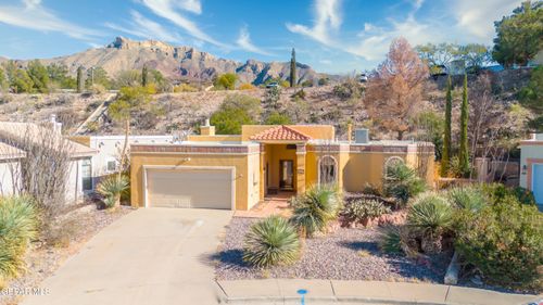 822 Via Descanso Dr, El Paso, TX, 79912-2600 | Card Image