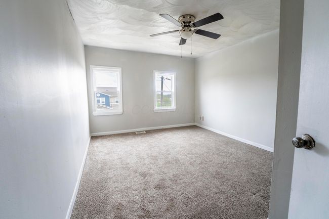 339 E Locust St, House other with 3 bedrooms, 1 bathrooms and null parking in Lancaster OH | Image 12