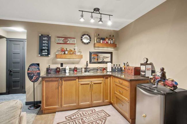 131 Cedar Square, House other with 5 bedrooms, 4 bathrooms and 7 parking in Blackfalds AB | Image 38