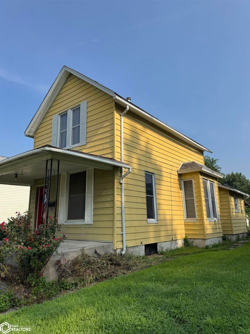 2805 Avenue K, Fort Madison, IA, 52627-3729 | Card Image