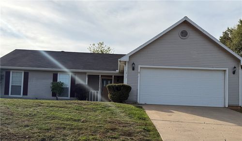 1708 S 20th St, Rogers, AR, 72758-5657 | Card Image