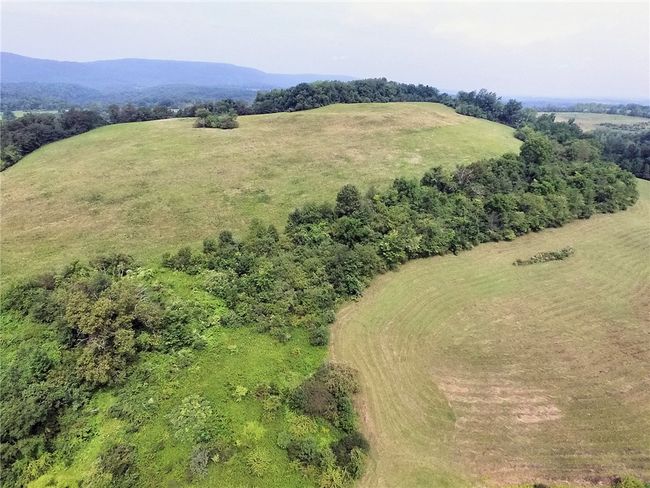 191 Claycomb Rd, Home with 3 bedrooms, 1 bathrooms and null parking in Ligonier PA | Image 21
