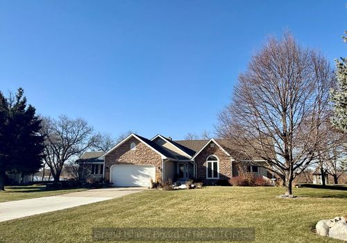 105 Jansen Cir, Saint Paul, NE, 68873-3446 | Card Image
