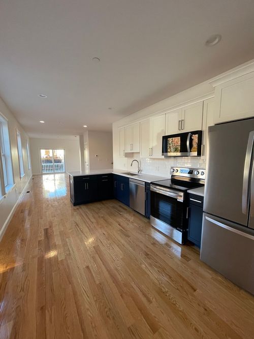 1-711 Mount Hope St, North Attleboro, MA, 02760 | Card Image