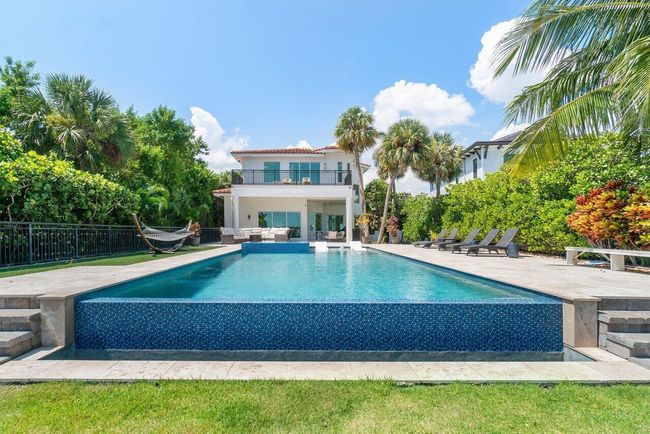 200 N Lake Dr, House other with 5 bedrooms, 5 bathrooms and null parking in Lantana FL | Image 46