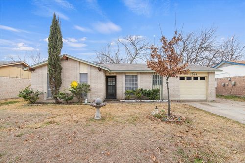 1310 Greencove Dr, Garland, TX, 75040-5870 | Card Image