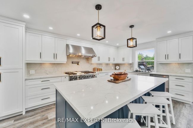 7271 - 13th Line, House other with 5 bedrooms, 4 bathrooms and 6 parking in New Tecumseth ON | Image 5