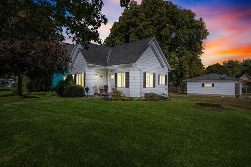 500 W Elm Street, Fairbury, IL, 61739 | Card Image