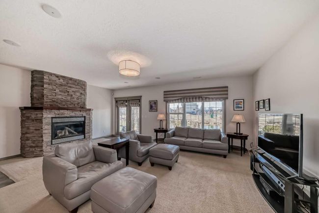 987 Bayside Drive Sw, Home with 3 bedrooms, 2 bathrooms and 4 parking in Airdrie AB | Image 31