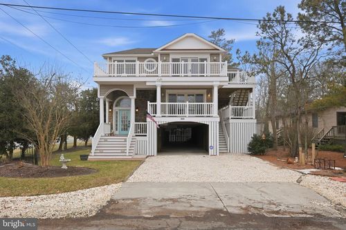 300 Parkwood St, BETHANY BEACH, DE, 19930-9165 | Card Image