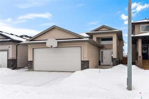 8758 Herman Cres, Regina, SK, S4Y0B9 | Card Image