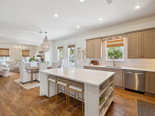 38 White Cliffs Blvd, Santa Rosa Beach, FL, 32459-7535 | Card Image