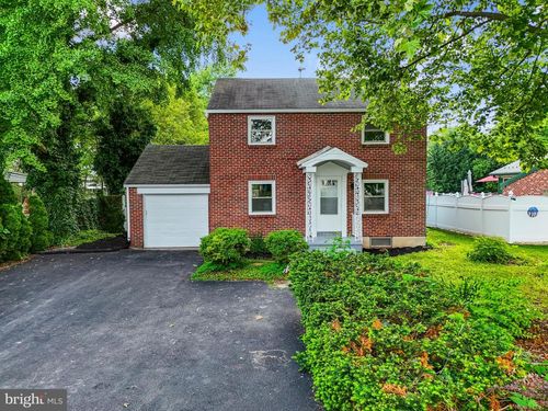 2628 N George St, YORK, PA, 17406-3017 | Card Image