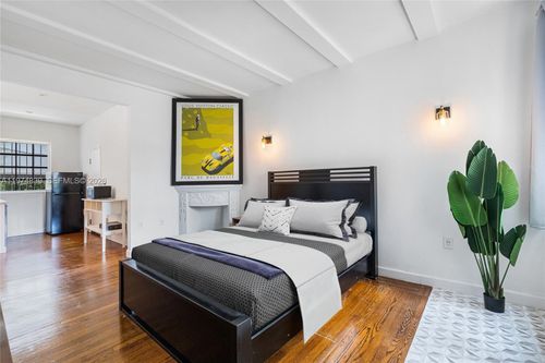 apt-15-439 15th St, Miami Beach, FL, 33139-7970 | Card Image