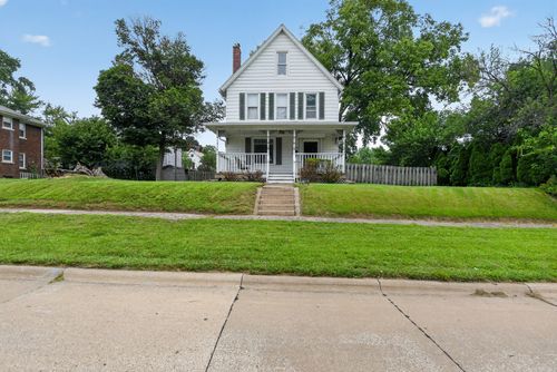 1535 13th Ave, Moline, IL, 61265-3112 | Card Image