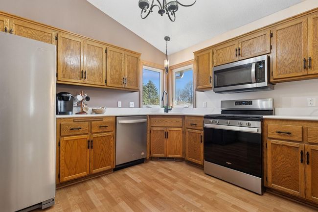 1284 Otter Ridge Rd, House other with 3 bedrooms, 3 bathrooms and null parking in White Bear Tp MN | Image 11