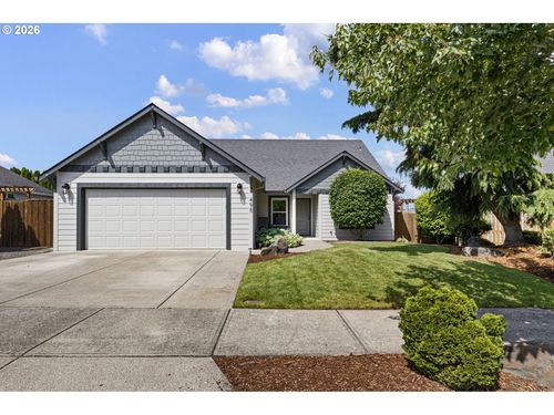495 Lavender St, Silverton, OR, 97381 | Card Image