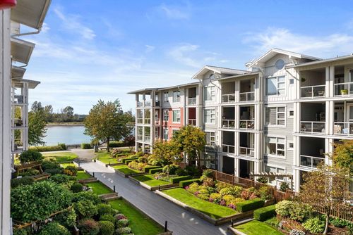 315-4600 Westwater Dr, Richmond, BC, V7E6S2 | Card Image