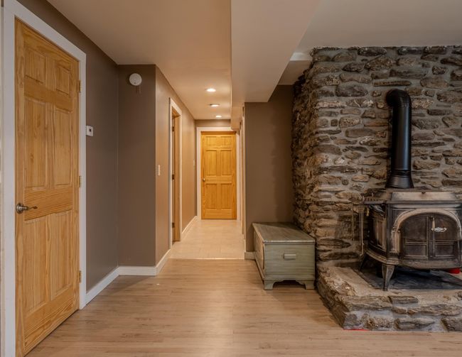 458 Hillside Rd, House other with 4 bedrooms, 2 bathrooms and null parking in Poultney VT | Image 18