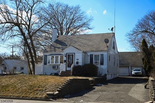 12 Old Post Rd, Edison, NJ, 08817-4562 | Card Image