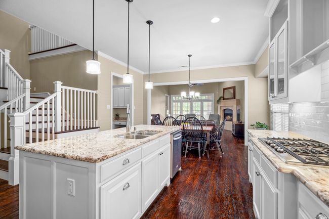 8920 Cypress Creek Rd, House other with 4 bedrooms, 4 bathrooms and null parking in Lantana TX | Image 12