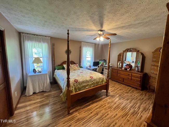 312 Simerly Creek Rd, House other with 4 bedrooms, 2 bathrooms and null parking in Hampton TN | Image 24