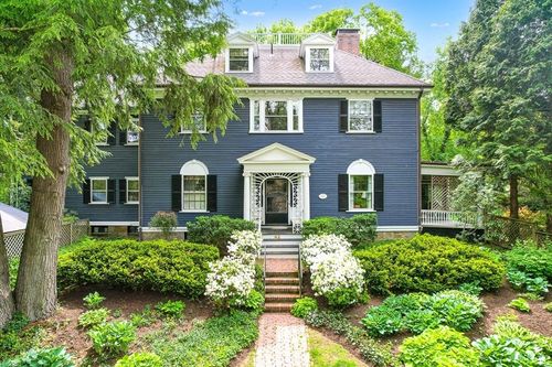 42 Lawrence Rd, Chestnut Hill, MA, 02467-1230 | Card Image