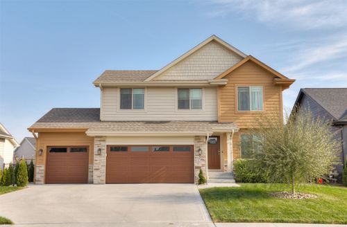 75 Landon Drive Nw, Bondurant, IA, 50035 | Card Image