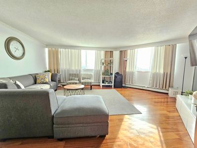 301 - 11881 88 Ave, Condo with 2 bedrooms, 1 bathrooms and 1 parking in Delta BC | Image 1