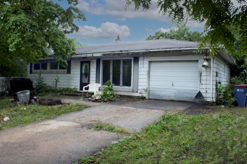 925 Plymouth Ave Ne, Grand Rapids, MI, 49505-5907 | Card Image