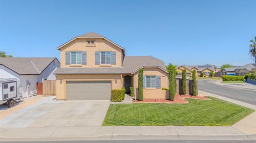 1116 W Muir Way, Hanford, CA, 93230 | Card Image