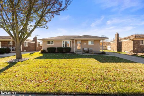 14946 Purdue Dr, Sterling Heights, MI, 48313-2931 | Card Image