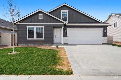 1587 Sw Silverstone Ave, Mountain Home, ID, 83647-1259 | Card Image