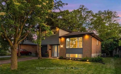 269 Bartley Bull Pky, Brampton, ON, L6W2L2 | Card Image