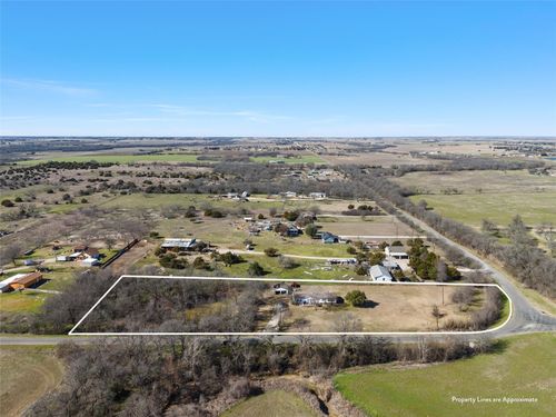 3725 Bluhm Rd, West, TX, 76691-2281 | Card Image