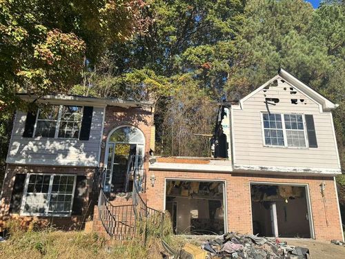 5384 Durham View Ct Nw, Lilburn, GA, 30047-8217 | Card Image