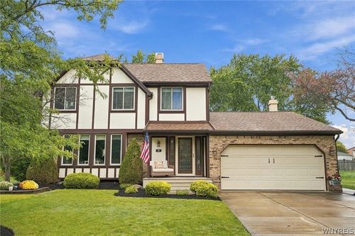 19 Pheasant Run Ln, Lancaster, NY, 14086-1145 | Card Image
