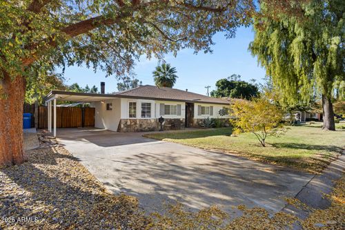 1825 E Medlock Dr, Phoenix, AZ, 85016-4010 | Card Image