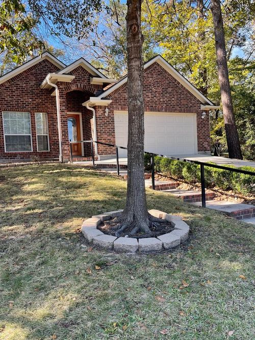 3715 O Henry Dr, Montgomery, TX, 77356-8017 | Card Image