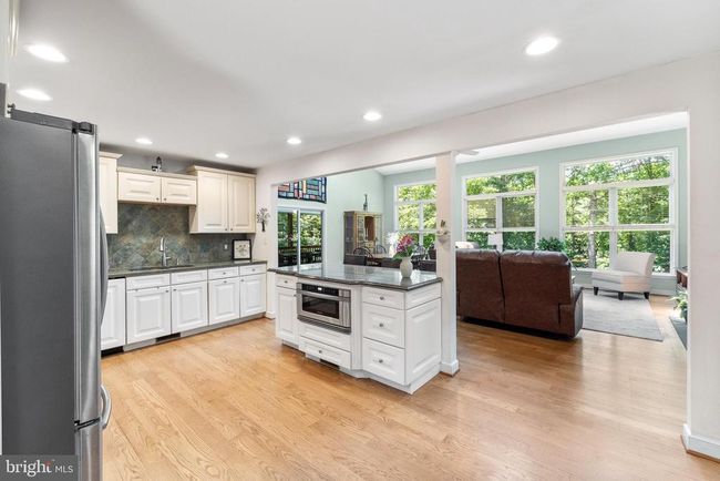 210 Lake Caroline Dr, House other with 4 bedrooms, 4 bathrooms and null parking in Ruther Glen VA | Image 7