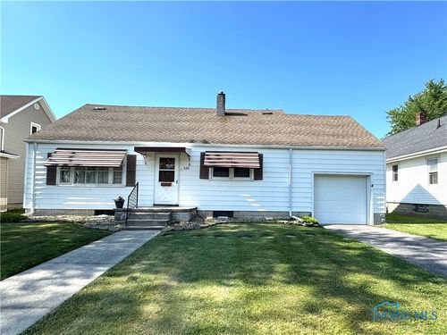 520 W Main St, Leipsic, OH, 45856-1138 | Card Image