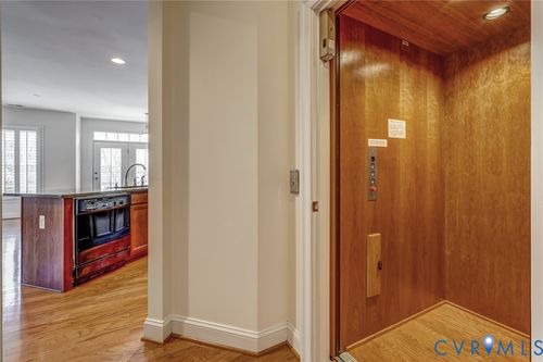 4605 Edmund Ct, Glen Allen, VA, 23059-5826 | Card Image