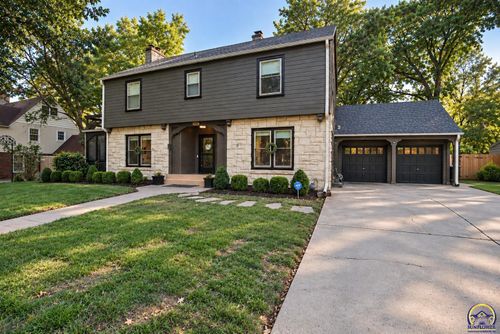 1825 Sw Oakley Ave, Topeka, KS, 66604-3252 | Card Image