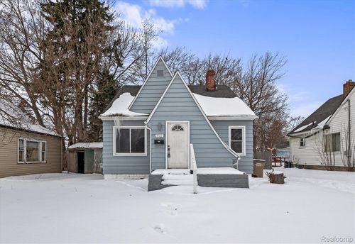 911 N Perry St, Pontiac, MI, 48340-3031 | Card Image